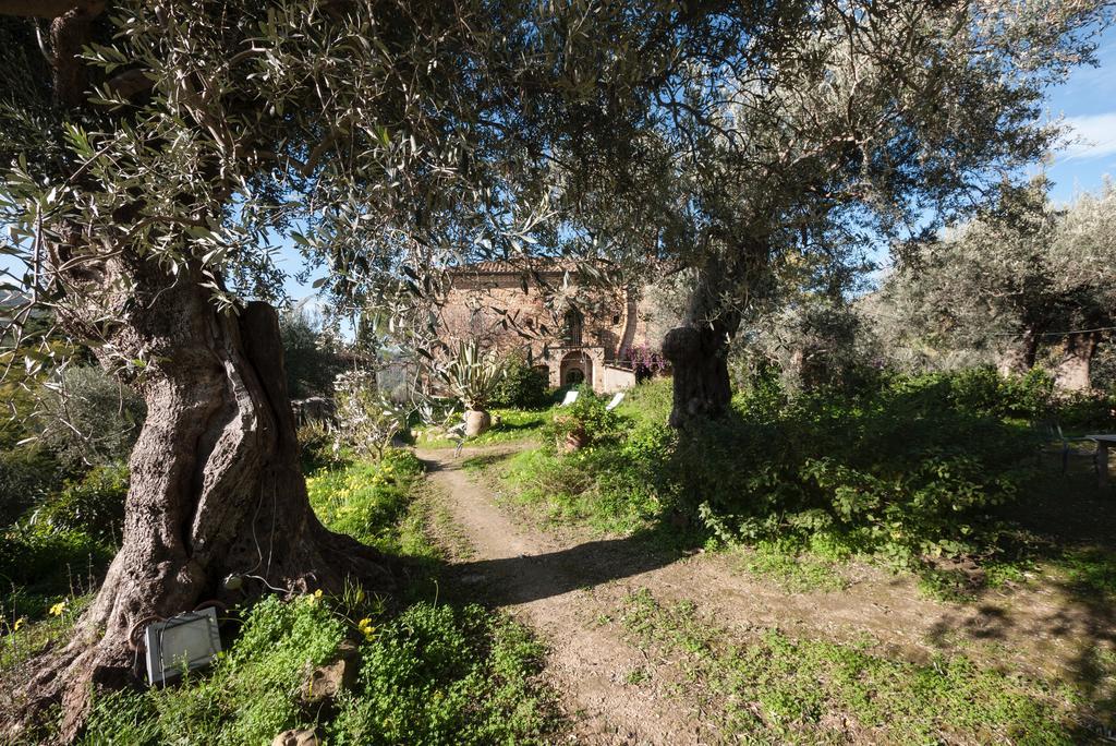 Casa Migliaca Pettineo Exterior foto