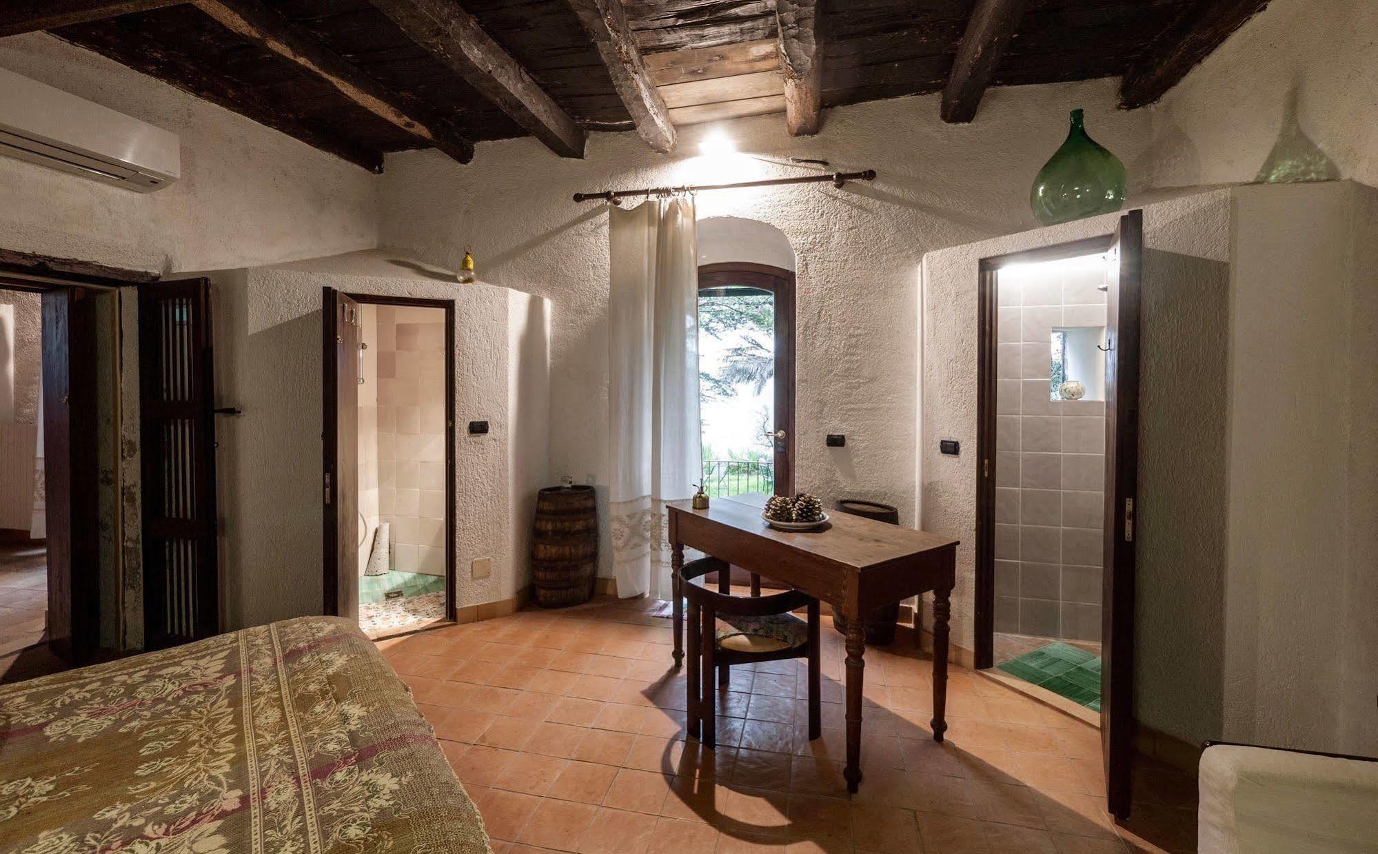 Casa Migliaca Pettineo Exterior foto